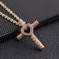 Collar con colgante de cruz y corazón dorado con cristales brillantes para mujer - Estilo R Cobre Chapado En Oro