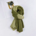 Bufanda de punto grueso en dos tonos verde oliva y claro, calentador de cuello de invierno - 124cm / Beige y Verde