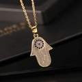 Collar mano de Fátima dorado con circonitas brillantes y colgante de ojo turco azul - Pave Zirconia Hamsa Hand Evil Eye (K)