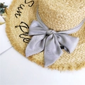 Sombrero de paja marrón claro con lazo de satén gris y bordado en el ala para mujer - Gris