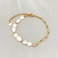 Bracciale in perle barocche e acciaio al titanio placcato oro 18K con moschettone - Catena a Graffetta Con Perla Barocca (款式2)