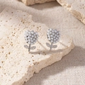 Macro shot of tulip flower earrings with white pearls and silver leaf zircon details - Tulip Artificial Pearl Cluster Style (N) / White