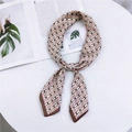 Sciarpa retrò con motivi geometrici marrone e rosa, annodata in modo decorativo - Geometrico Marrone Rosa