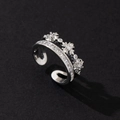 Detail of a double-layer silver adjustable ring with snowflakes and rectangular zircon - Silver Double Layer Snowflake Zirconia Ring (F)