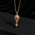 Collana a mongolfiera dorata con zirconi incastonati e pendente a cuore rosso - Pendente Mongolfiera con Cuore Rosso (A1)