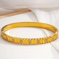 Bracelet charnière en acier inoxydable doré 18k avec motif géométrique diamanté - Style Texture de Prisme Géométrique (szyy024) / Doré
