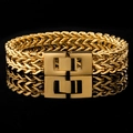 Men's double-layered gold wheat link bracelet with square clasp on black mirror - Gold