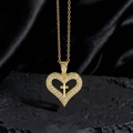 Collana dorata con ciondolo a cuore e croce con zirconi su seta nera e superficie rocciosa - Stile Y1 Oro Bianco