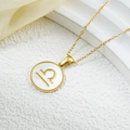 Collana in titanio placcato oro 18K con ciondolo Bilancia in madreperla bianca - Bilancia