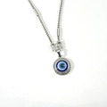 Detail van de 18K vergulde Evil Eye hanger met blauwe stenen en kristallen - Blauw Oog Zilver