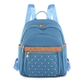 Zaino celeste in tessuto Oxford con motivo trapuntato a rombi e borchie dorate - Blu