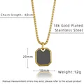 Dettaglio ciondolo ottagonale placcato oro 18k con smalto nero e catena da 60 cm - Oro (Q13)