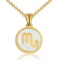Collar Escorpio de acero inoxidable bañado en oro 18K con nácar blanco - Escorpio / Blanco