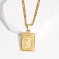 Collier en acier titane doré avec pendentif lettre Z et chaîne Figaro élégante - Lettre Z (XJ-MT002) / Or 18 carats