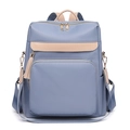 Zaino alla moda blu nebbia e beige di grande capacità con elegante ciondolo a nappa - Azzurro