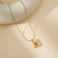 Collar con colgante de letra H de globo 3D dorado con elegante cadena de serpiente mujer - H Con Cadena de Serpiente