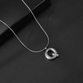 Gepolijste zilveren bubbel letter Q hanger ketting met slanke slangenschakel voor dames - Letter Q / Met Slangenketting