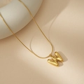 Collar dorado con colgante de letra W estilo globo y cadena de serpiente fina - W Con Cadena de Serpiente