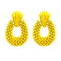 Orecchini retrò gialli a conchiglia con texture trapuntata e cerchi ovali - Giallo