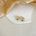 Orecchini a lobo a goccia minimalisti in oro con una finitura a specchio lucida - Oro