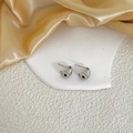 Orecchini a goccia in argento minimalisti con finitura a specchio lucida e stile moderno - Argento