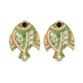Pendientes de pez dorado con diamantes de imitación verdes y perlas blancas retro - verde claro