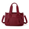 Borsa a spalla minimalista in nylon bordeaux capiente con doppi manici corti - Borgogna