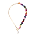 Collar de cadena de clip dorado asimétrico con cuentas de colores y colgante barroco - Dorado/Multicolor