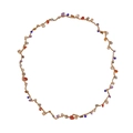 Collana boho fatta a mano con perline di pietra naturale e cordino marrone intrecciato - Colorato