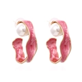Pink enamel C-shaped hoop earrings with gold-plated metal base and white pearls - Pink