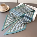 Foulard étroit en soie bleu lac avec motif floral vintage et bordure dorée - Taille unique / Imprimé Vintage Bleu Lac (LE-310)