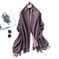 Detail of double-sided two-tone scarf with soft tassels and premium thick texture - 200x65cm / Dark Purple And Lotus Pink (WJ32-28)