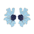 Boucles d'oreilles marguerites en émail bleu avec bords dorés sur fond blanc - Bleu