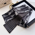 Elegante pañuelo estrecho de seda negra con borlas y lunares para el estilo mujer - Estampado de Lunares y Borlas Clásicas Negras (LJ21-H294) / 145x12cm
