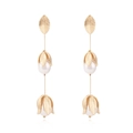 Elegante Ohrringe mit goldenen Blättern, langen Perlenquasten und floralen Legierungselementen - Gold