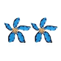 Detail of blue polka dot flower earrings with gold center and enamel finish - Blue