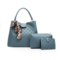 Graublaues 3-teiliges Taschen-Set mit Karomuster, Shopper und Schal-Griff-Detail - Blau