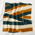 Elegante foulard in seta geometrico con blocchi di colore satinati verde e giallo senape - Verde Scuro Zenzero Beige Geometrico (FX-45)