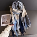 Sciarpa a quadri blu e grigio in finto cashmere con nappe per il calore invernale - Blu(WT276-2)