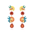 Boucles d'oreilles bohèmes avec cristaux colorés et pétales en résine sur alliage doré - Coloré