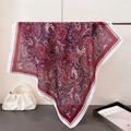 Carré de soie rouge à motif paisley avec bordure blanche en mélange coton-lin ultra léger - Rouge Vintage (FR153-1)