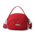 Piccola borsa a mano trapuntata in nylon rosso impermeabile con tracolla rimovibile - Rosso