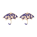Orecchini a ombrello in oro con strass blu scuro e perle bianche su sfondo bianco pulito - Blu