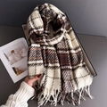 Écharpe à carreaux style cachemire avec franges en coffret cadeau pour l'automne - Blanc (WT253-5)