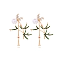 Elegant bamboo joint earrings with green enamel leaves and white pearls in gold finish - Gold/Green