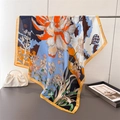 Grand foulard carré en satin de soie avec imprimés floraux orange et montgolfières élégants - 90x90cm / Mandala Bleu