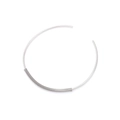 Collier circulaire minimaliste en métal argenté avec un design unique d'accent de ressort - Argenté