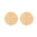 Pendientes redondos dorados minimalistas con textura concéntrica y diseño de cruz - Dorado