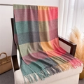 Châle vintage à carreaux colorés en imitation cachemire avec franges sur une chaise - 200cmX64cm(Franges Comprises) / Vert
