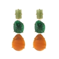 Orecchini geometrici a tre livelli in resina verde e ambra con finiture dorate - Multicolore